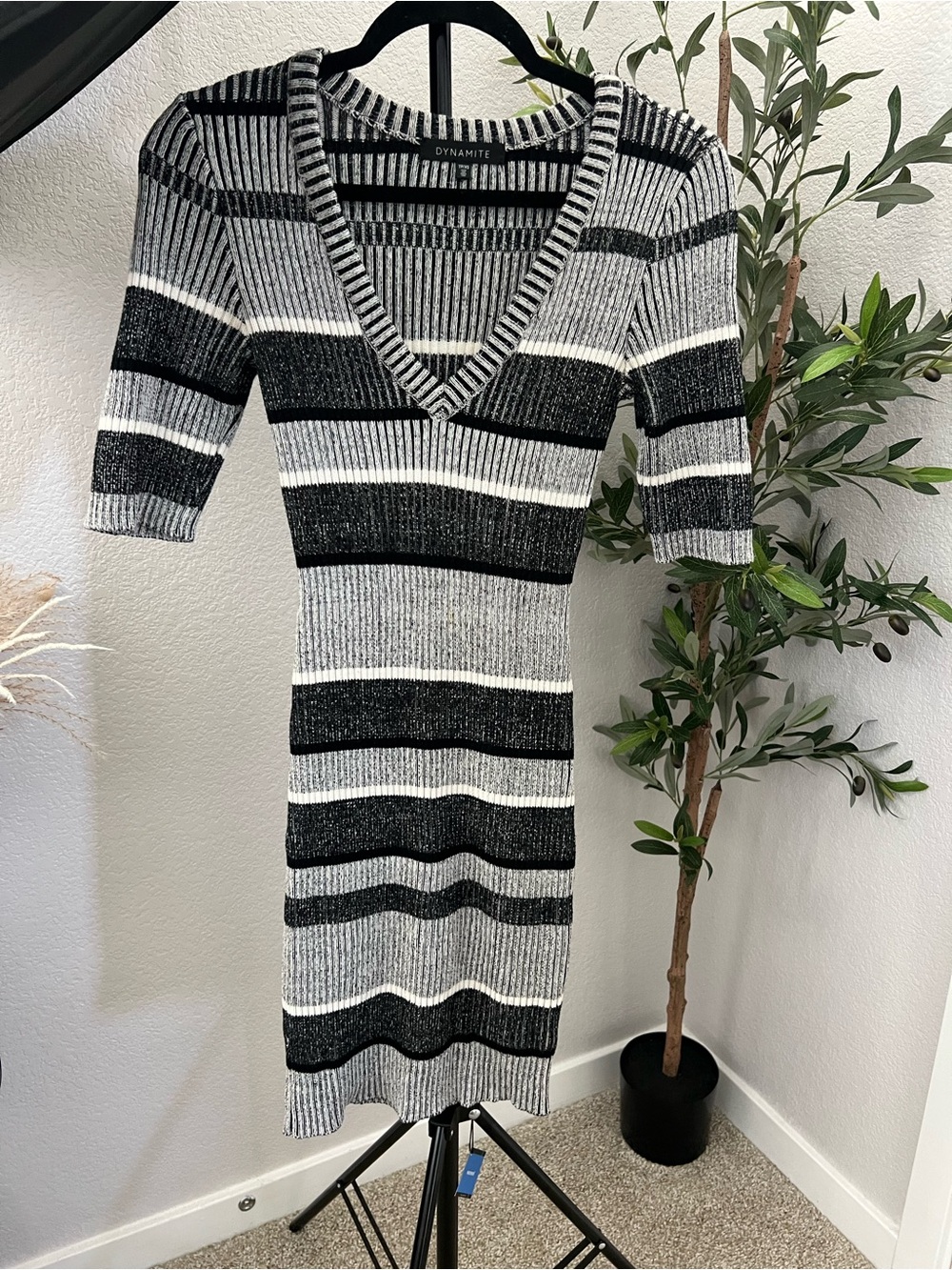 Dynamite Striped Ribbed V-Neck Knit Dress - Black, Gray & White Size Small